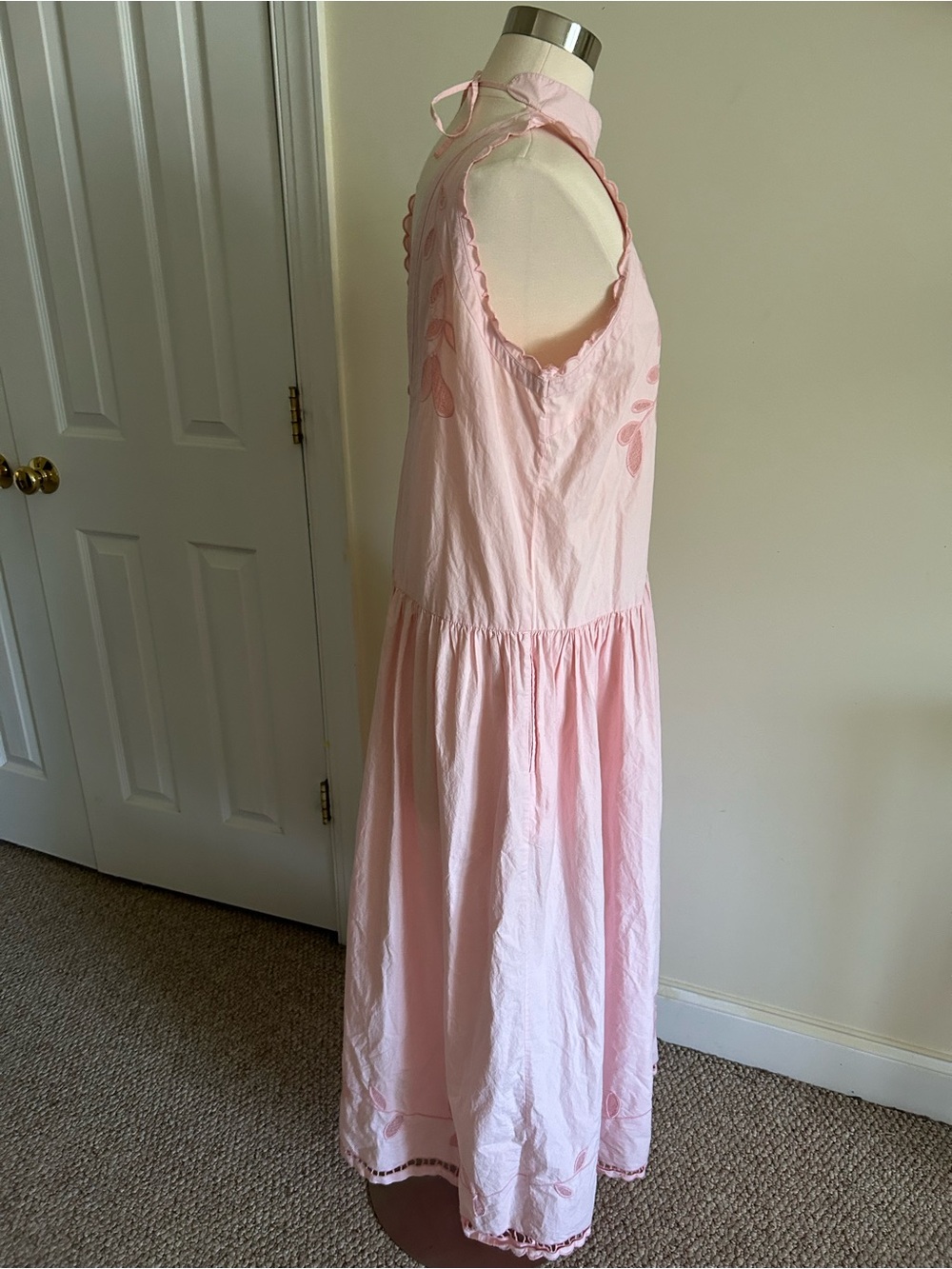 Stella Nova Anthropologie Pink Embroidered Eyelets Maci Sleeveless Dress size L - Picture 5 of 11